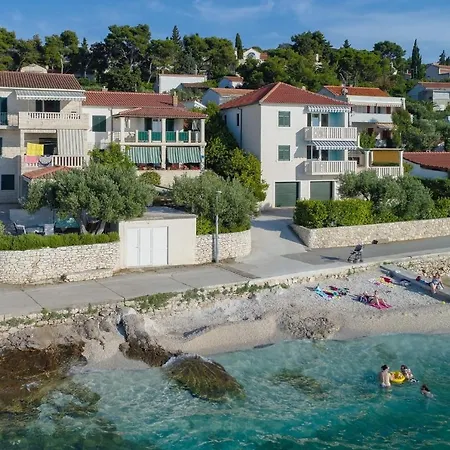 Apartman The View Postira
